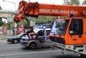 LKW blieb unter Bruecke haengen Koeln Ehrenfeld Innere Kanalstr Hornstr P070